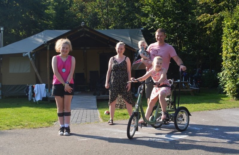 ‘Dankzij de mensen van het animatieteam kan Vera goed meekomen’