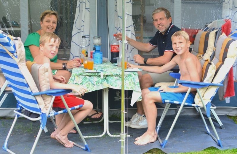 ‘Wij vinden voetballen, zwemmen en vissen veel leuker dan gamen’