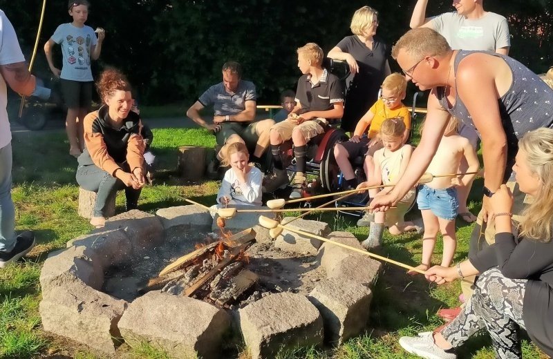 Camping De Ruimte: op deze camping doen kinderen met een beperking gewoon mee