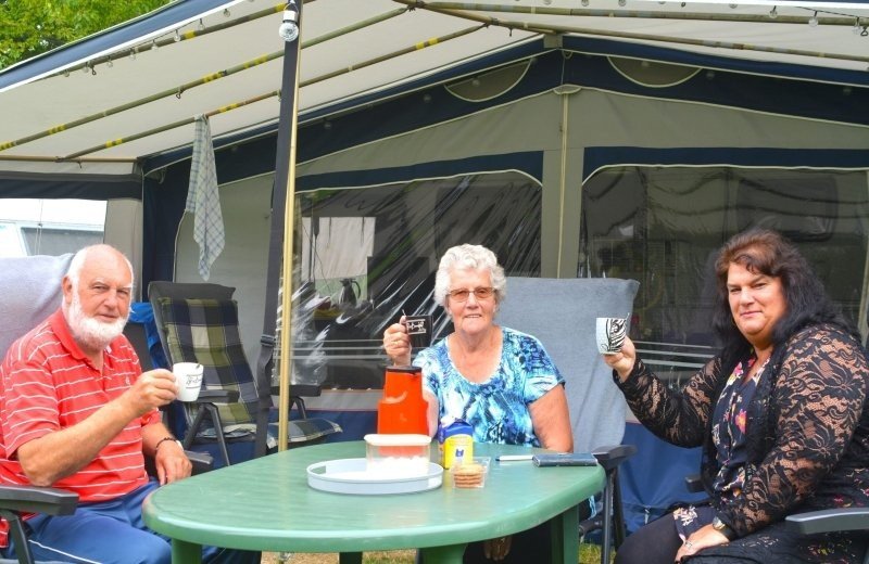 ‘Er landt wel eens een bal in de appelmoes, maar dat hoort erbij’