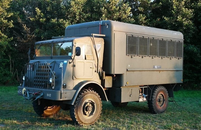 Slapen in een legertruck